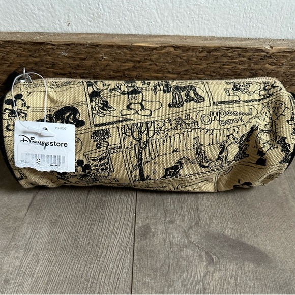 New Disney Store Mickey Mouse VTG Cartoon Comic Strip Zip Pencil/Makeup pouch - Picture 2 of 16
